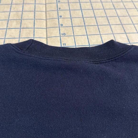 Michaels Store Employee Sweatshirt Uniform Craft Store - Picture 5 of 15